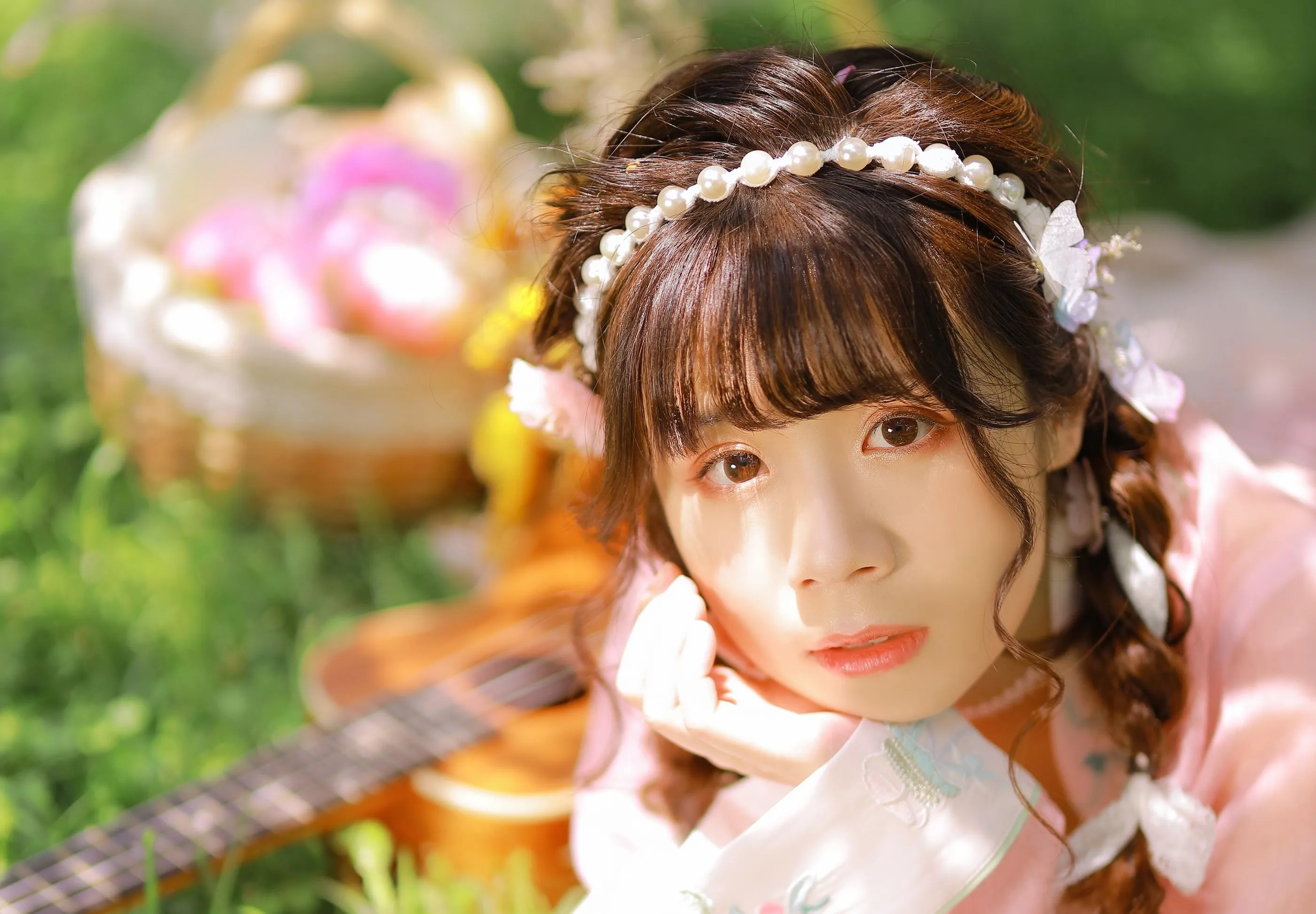 [YITUYU艺图语]2022.08.20 吻花香 Suky喜欢软绵绵毛茸茸的团子 [26P]插图5